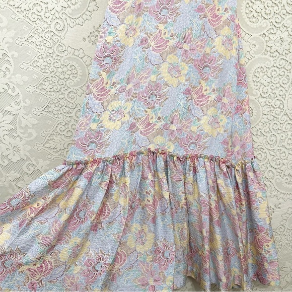 WARM Georgia Dot-Floral Silk Jacquard Shift Dress - Picture 11 of 15